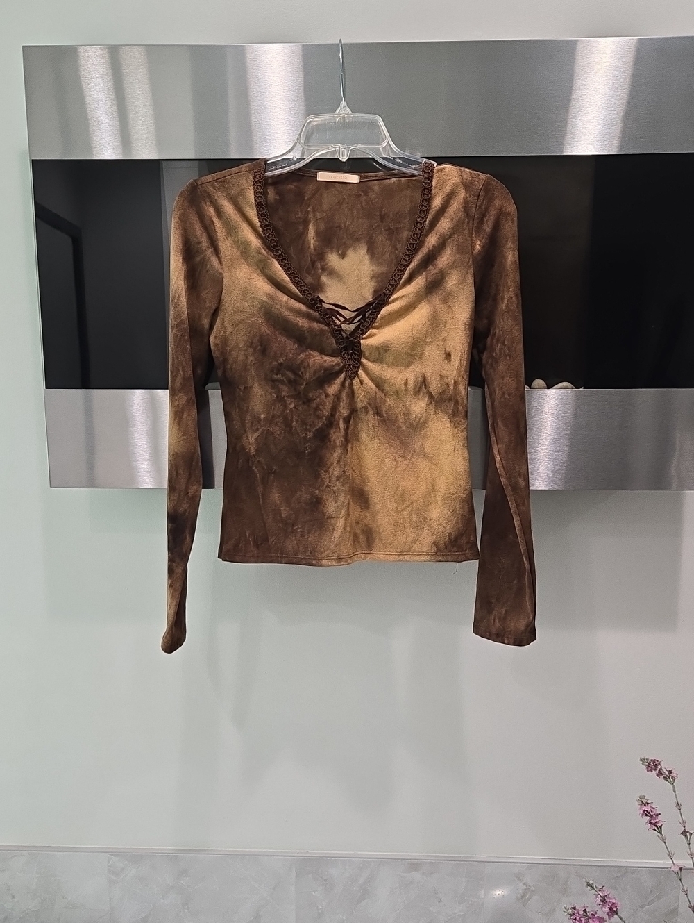 Forever 21 Brown Tie-Dye V-Neck Long Sleeve Top